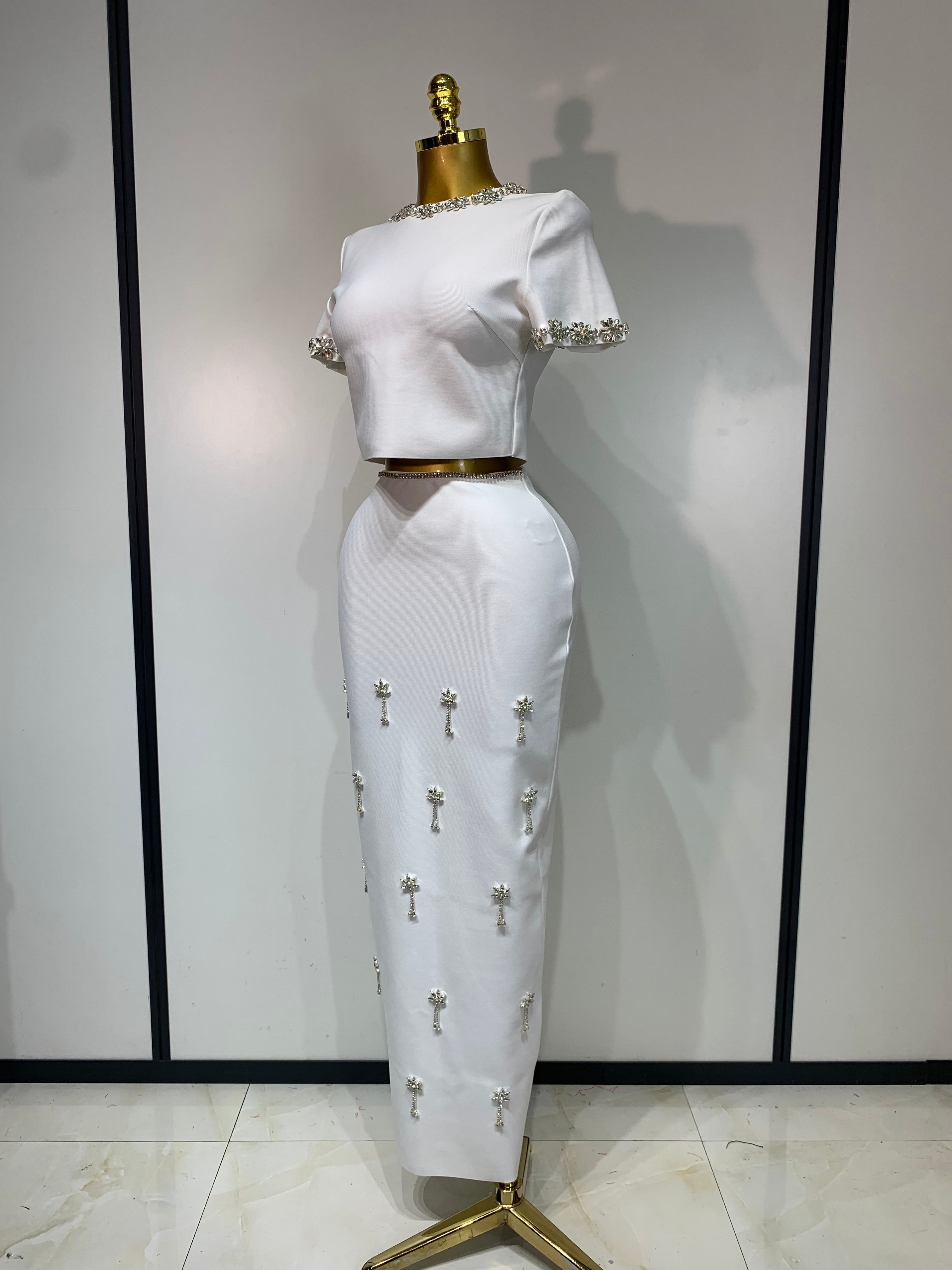 Conjunto Nely